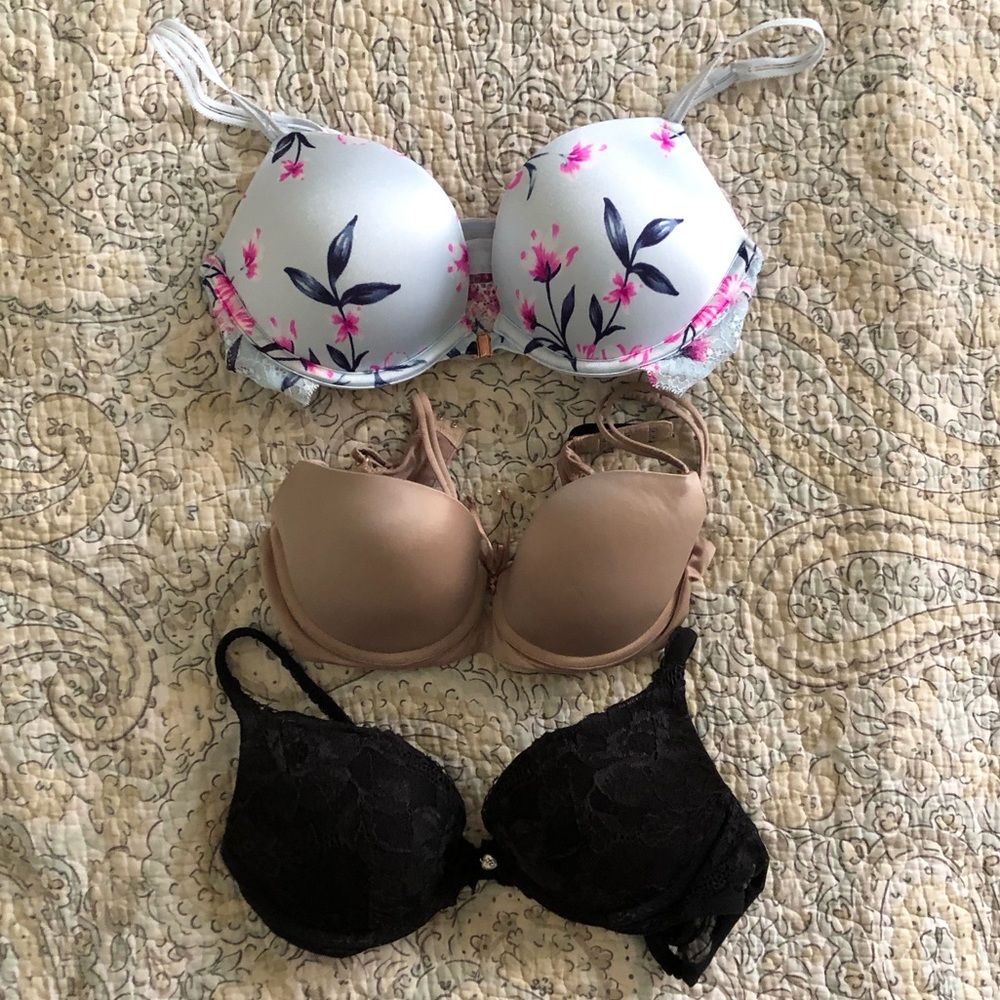 Victoria’s Secret & PINK bras